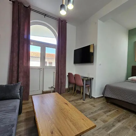 Apartman Apartments San Sukosan
