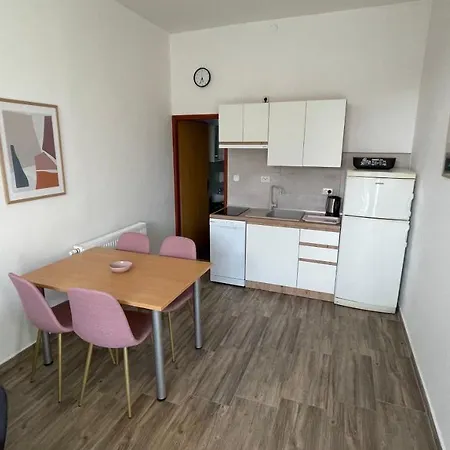 Apartments San *